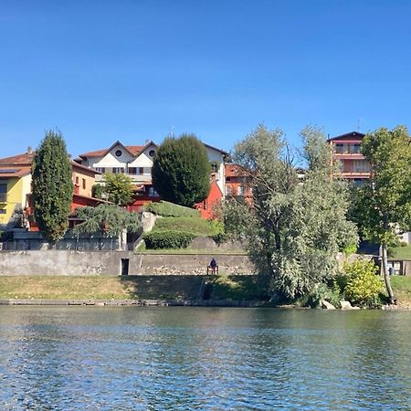 Your Place By The Lake - Near Leonardo Academy, Mxp Sesto Calende Kültér fotó